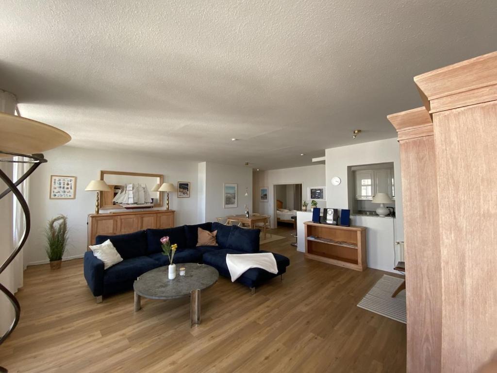 Villa Seeblick Warnemuende - Fewo Mit Meerblick Und Balkon Direkt Am Strand Fuer 2-4 Pers Росток Экстерьер фото